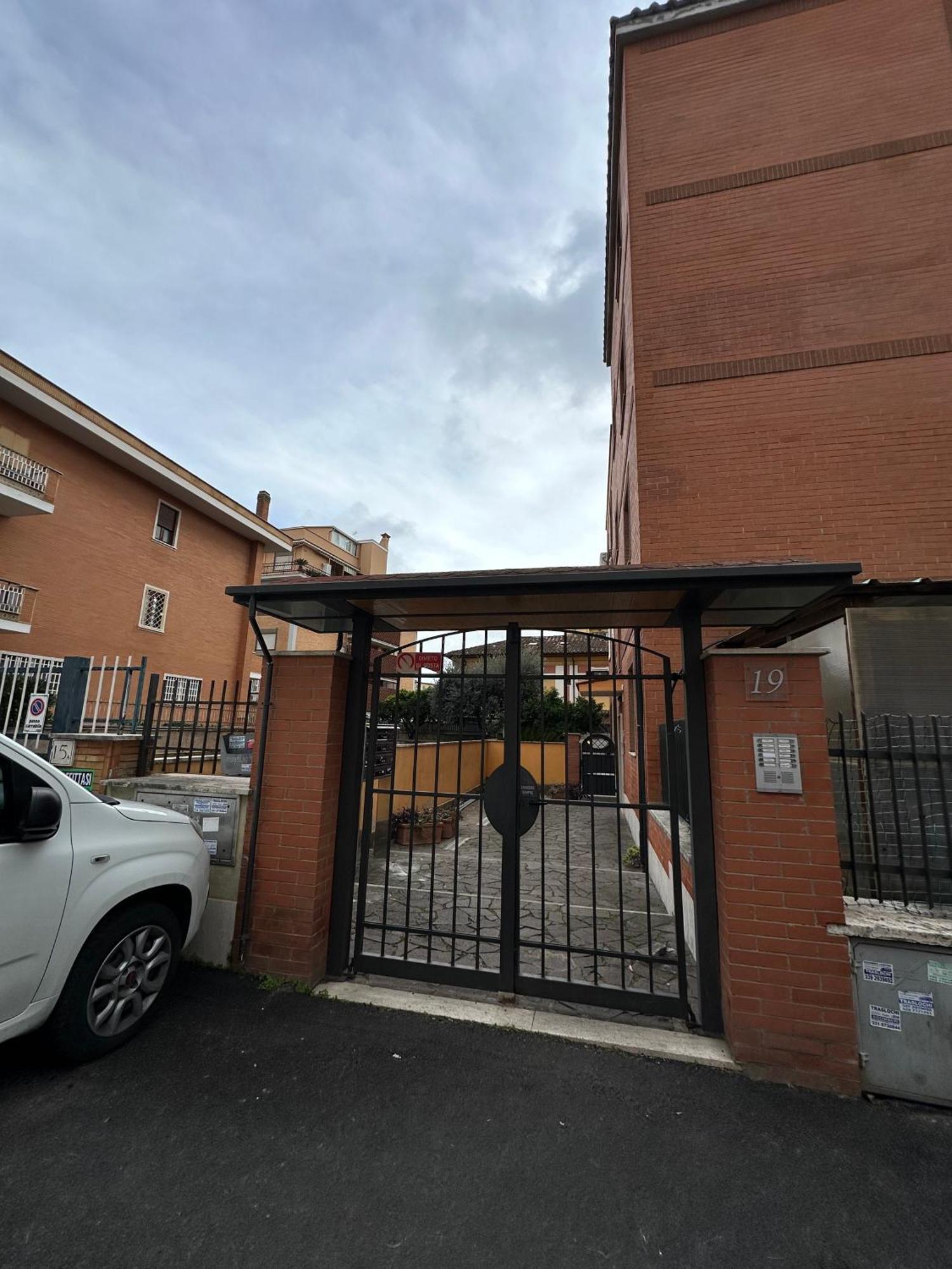 Appartamento Il Nido Di Roma - Ospedale Gemelli & Garden Esterno foto